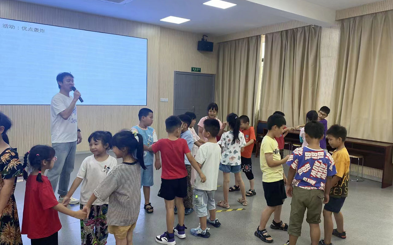 茶陵龙观乡中心学校